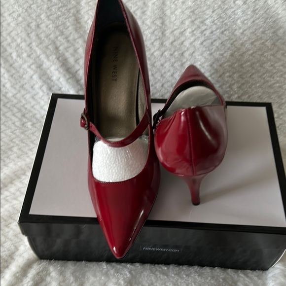 Nine West Red Patent Leather Heels - Picture 4 of 7